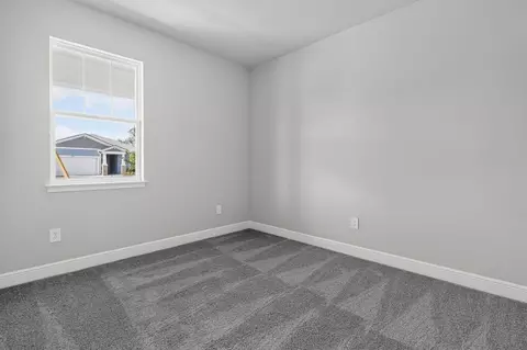 Bedroom - 12324 49th St E, Parrish, FL 34219 photo 2 of 5