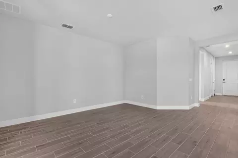 Living - 12324 49th St E, Parrish, FL 34219 photo 3 of 4