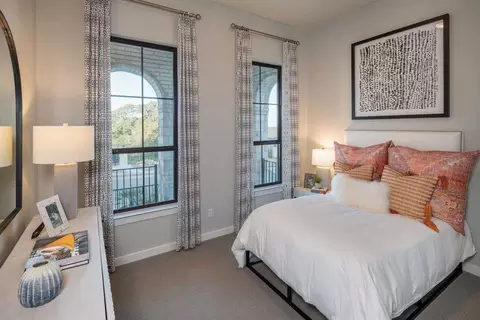 Bedroom - 325 Vale Run, Kyle, TX 78640 photo 4 of 4