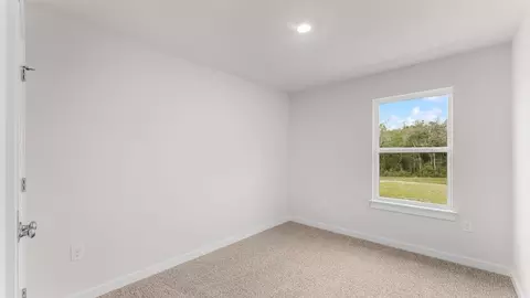 Bedroom - 82 Stern St, Freeport, FL 32439 photo 4 of 6