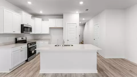 Entry Way - 82 Stern St, Freeport, FL 32439 photo 3 of 6