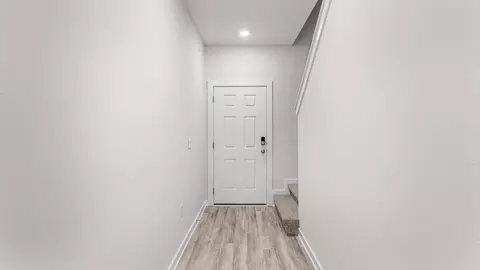 Entry Way - 82 Stern St, Freeport, FL 32439 photo 2 of 6