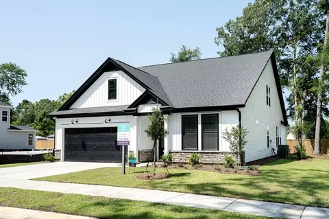Exterior - Huckleberry Lane, Conway, SC 29526 photo 9 of 14