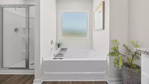 Bath - 2774 Fawn Dr, Augusta, GA 30906 photo 5 of 5