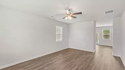 Living - 2774 Fawn Dr, Augusta, GA 30906 photo 2 of 3