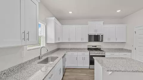 Kitchen - 2774 Fawn Dr, Augusta, GA 30906 photo 4 of 7