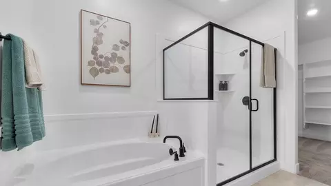 Bath - 1340 N 1275 E #13, Logan, UT 84341 photo 6 of 6