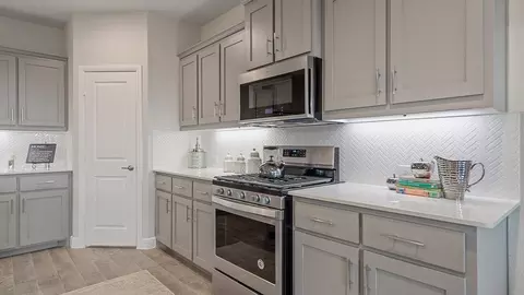 Kitchen - 14680 Supernova Ave, Fort Worth, TX 76052 photo 8 of 11