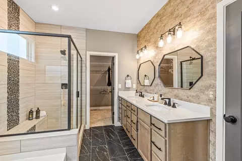 Bath - 8295 Busey Rd, Pickerington, OH 43147 photo 1 of 8