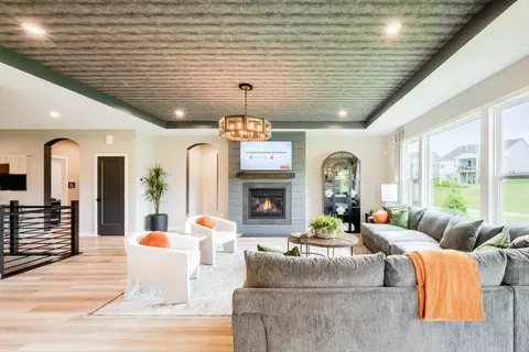 Living - 8295 Busey Rd, Pickerington, OH 43147 photo 5 of 11