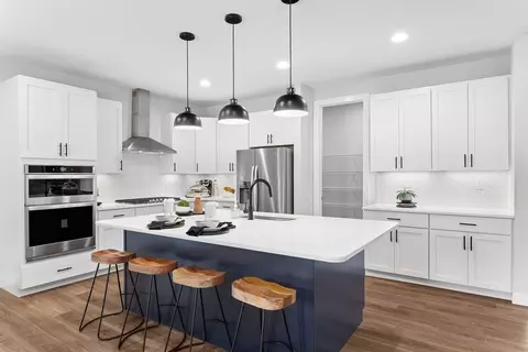 Kitchen - 424 Sophia Dr, Washington, MO 63090 photo 2 of 12