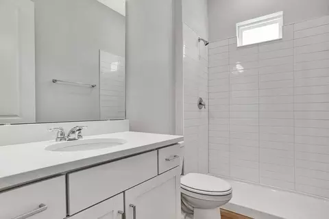 Bath - 248 Applejack Dr, Saint Augustine, FL 32092 photo 1 of 9