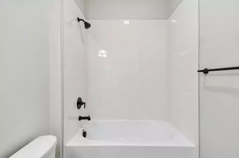 Bath - 5729 Leaflet Trl, Mount Dora, FL 32757 photo 1 of 6
