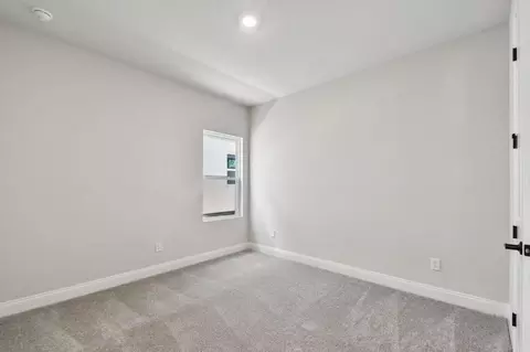 Bedroom - 5729 Leaflet Trl, Mount Dora, FL 32757 photo 2 of 6