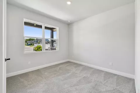 Bedroom - 5729 Leaflet Trl, Mount Dora, FL 32757 photo 1 of 6