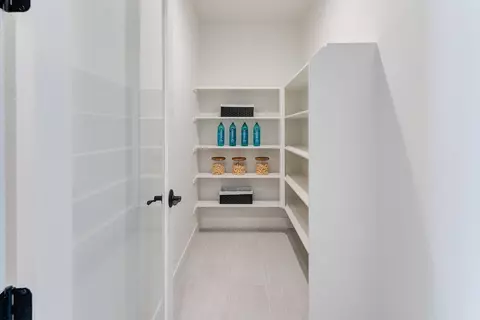 Entry Way - 1315 Parkcrest Cir, Manteca, CA 95336 photo 1 of 3