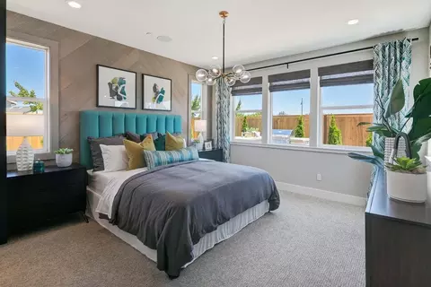 Bedroom - 1315 Parkcrest Cir, Manteca, CA 95336 photo 1 of 7