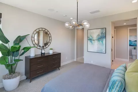 Bedroom - 1315 Parkcrest Cir, Manteca, CA 95336 photo 3 of 7