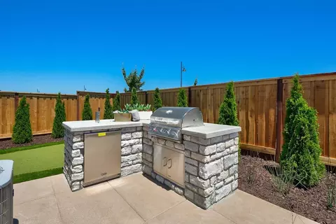 Other - 1315 Parkcrest Cir, Manteca, CA 95336 photo 7 of 14