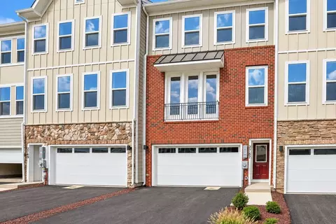 Exterior - 2767 Bear Claw Pl, Waldorf, MD 20601 photo 2 of 4