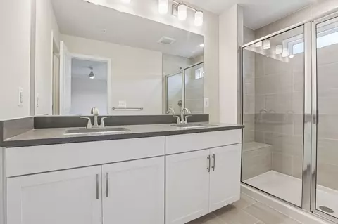 Bath - 2767 Bear Claw Pl, Waldorf, MD 20601 photo 2 of 6