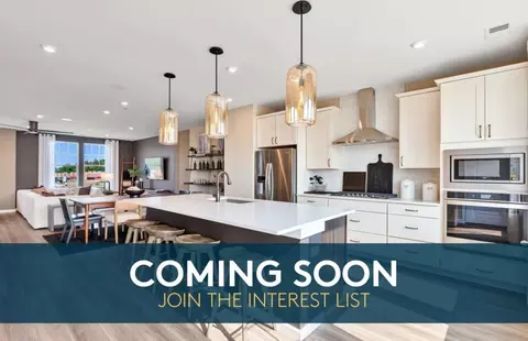920 School St, Lisle, IL 60532