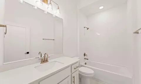 Bath - 2216 Switchgrass Dr, Argyle, TX 76226 photo 5 of 7