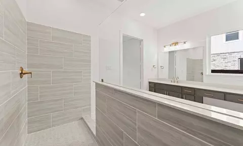 Bath - 2216 Switchgrass Dr, Argyle, TX 76226 photo 3 of 7