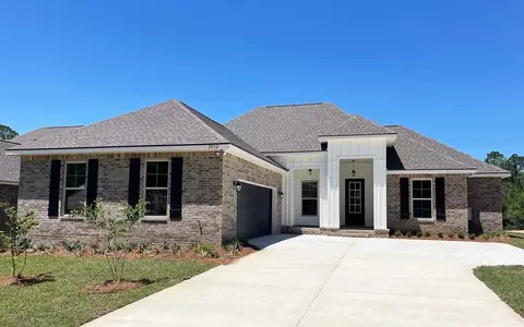2932 Mountain Laurel Trl, Cantonment, FL 32533