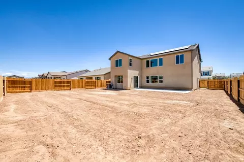 Exterior - 972 Peters Rd S, Madera, CA 93636 photo 7 of 16