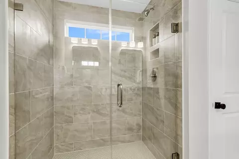 Bath - 108 Abbey Ter, Moncks Corner, SC 29461 photo 4 of 4