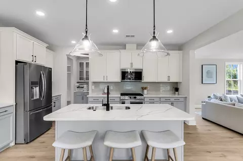 Kitchen - 108 Abbey Ter, Moncks Corner, SC 29461 photo 1 of 7