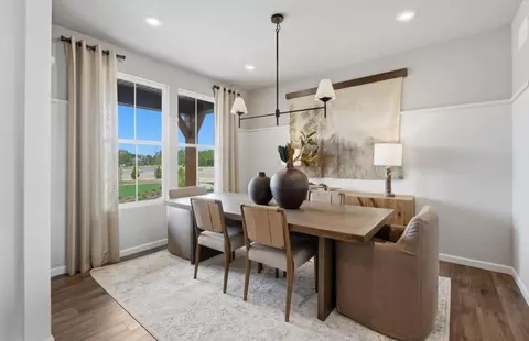 Dining - 3163 Vineyard Ln, Aurora, IL 60502 photo 2 of 3