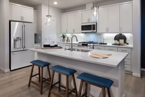 13209 NE 127th Ct UNIT B, Kirkland, WA 98034