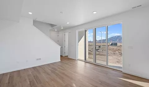 Living - 1338 E 1670 N, Payson, UT 84651 photo 1 of 1