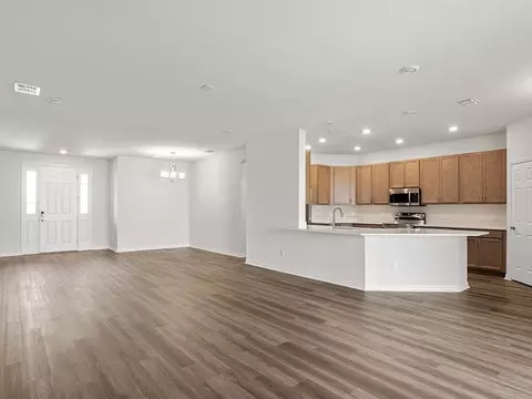 Living - 5386 Duxford Cir, Saint Cloud, FL 34771 photo 3 of 4