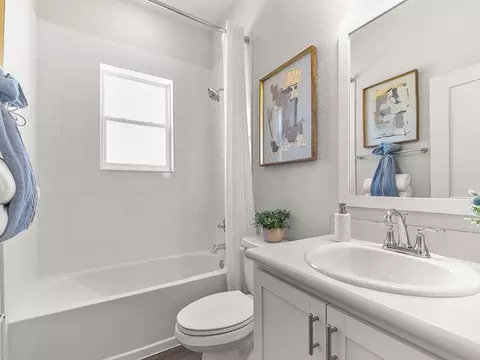 Bath - 5386 Duxford Cir, Saint Cloud, FL 34771 photo 3 of 5