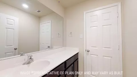 Bath - 11613 Ceres St, Lorena, TX 76655 photo 3 of 6