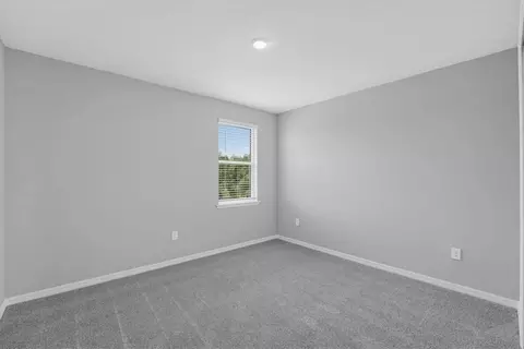 Bedroom - 19337 Lochside Ln, Mount Dora, FL 32757 photo 2 of 15