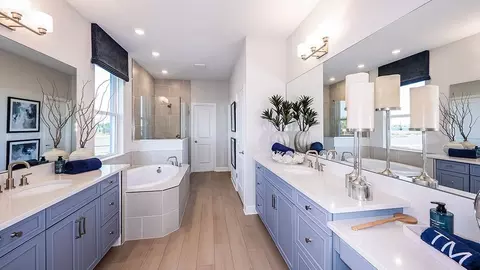 Bath - 19337 Lochside Ln, Mount Dora, FL 32757 photo 3 of 9