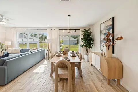 Dining - 13894 SW 79th Ave, Ocala, FL 34473 photo 2 of 3