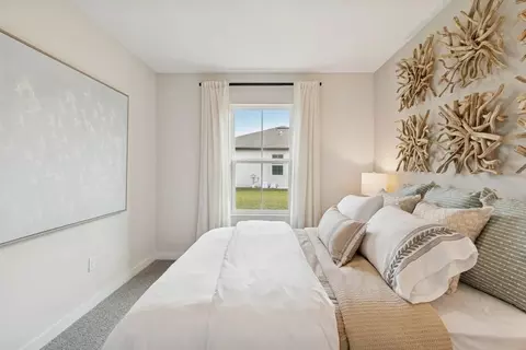 Bedroom - 13894 SW 79th Ave, Ocala, FL 34473 photo 6 of 7