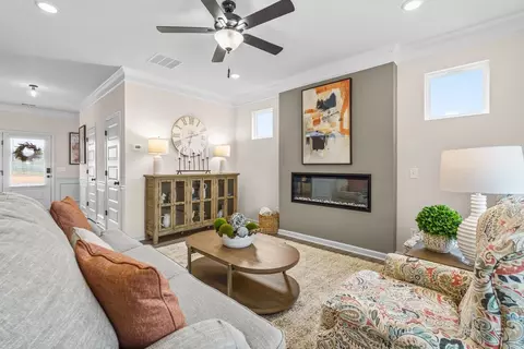 Living - 5 N Haven Dr, Rome, GA 30165 photo 5 of 6