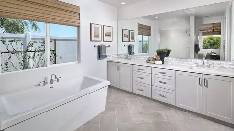 Bath - 5557 Dora Way, Oceanside, CA 92057 photo 1 of 9