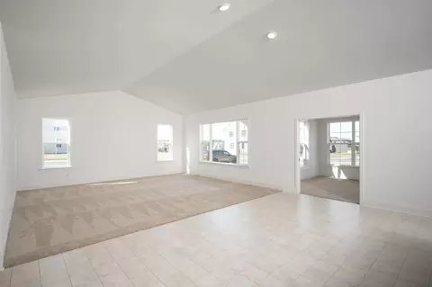 Living - 333 Amber Dr, Lititz, PA 17543 photo 2 of 3