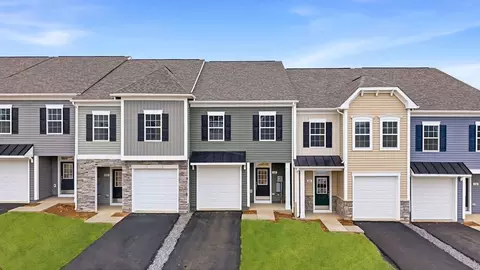 501 Husky Trail, Martinsburg, WV 25403