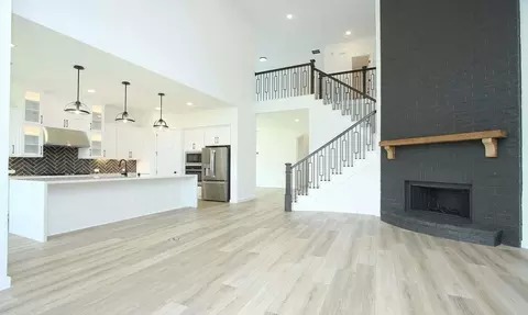 Living - 930 Shooting Star Dr, Prosper, TX 75078 photo 4 of 8
