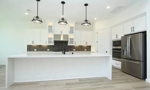 Kitchen - 930 Shooting Star Dr, Prosper, TX 75078 photo 10 of 10