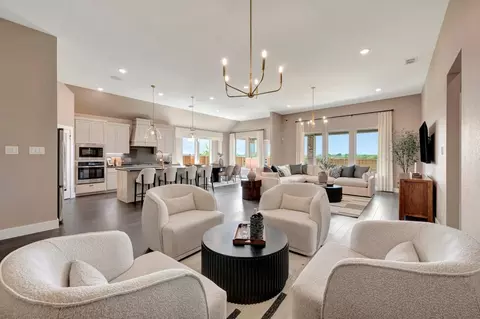 Living - 12504 Sasky Rd, Fort Worth, TX 76131 photo 4 of 5