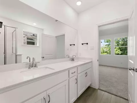 Bath - 3993 Olin Way, Celina, TX 75009 photo 1 of 5